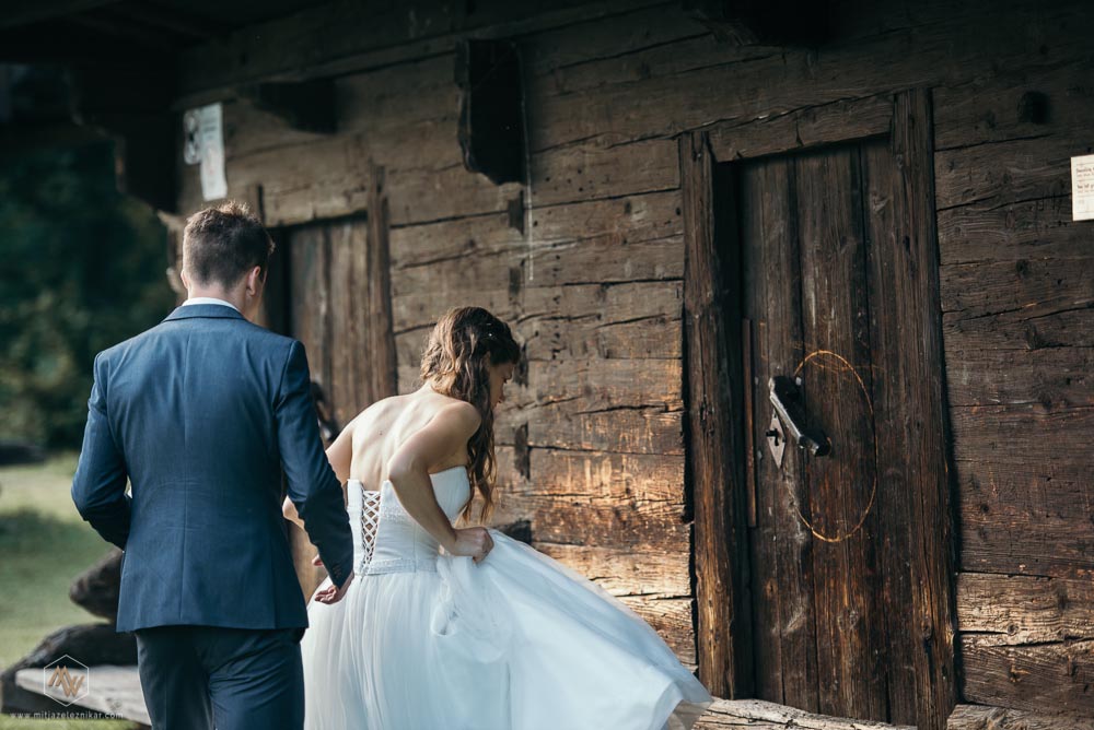Fotografiranje poroke Volčji Potok Gostilna Pri Plčaninskem Orlu